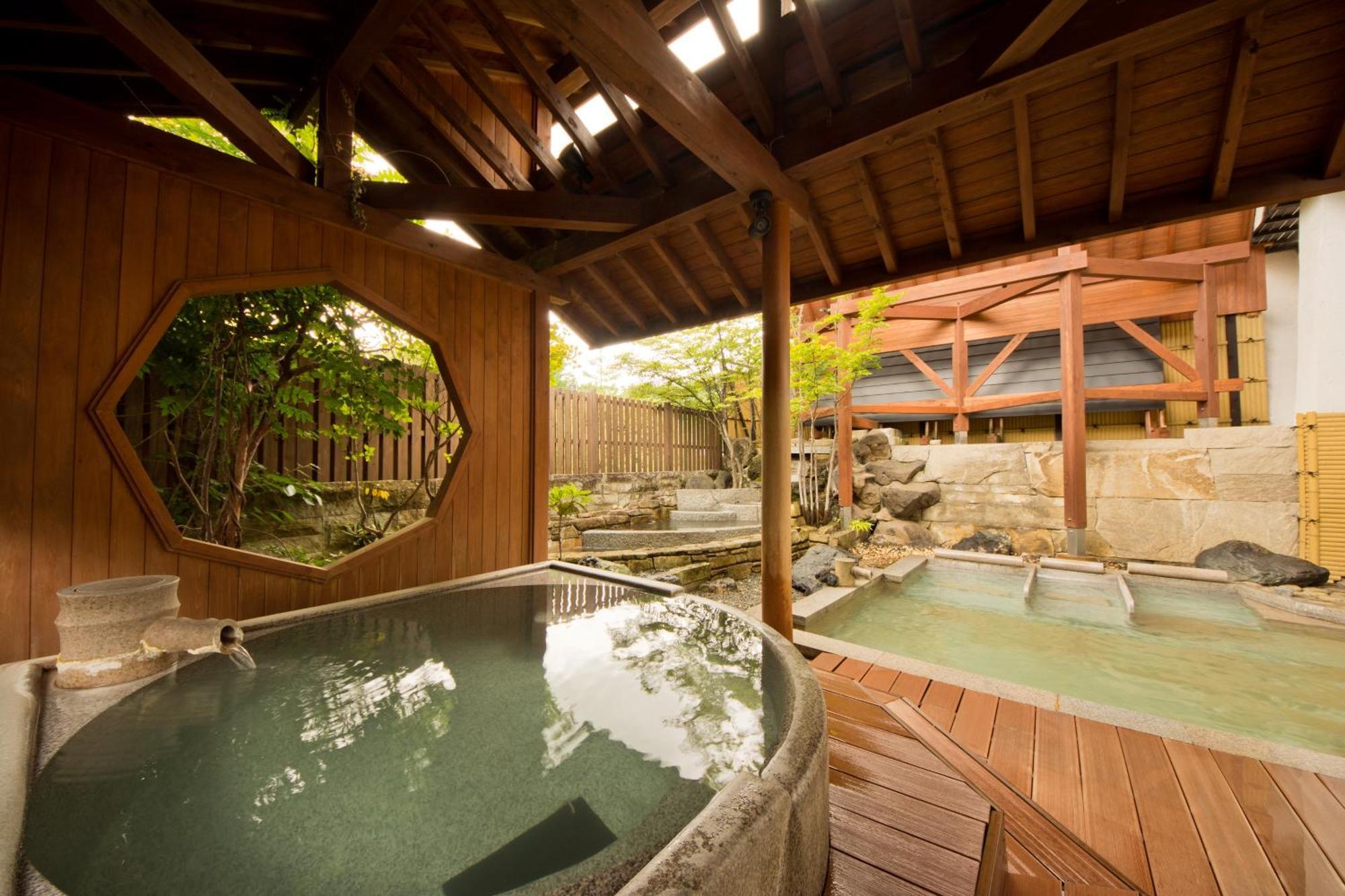 Kusatsu Onsen Hotel Village Esterno foto